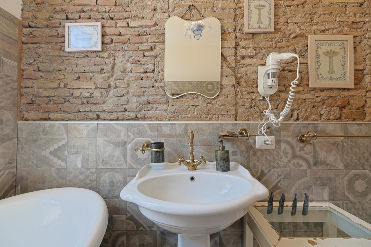 Art House Suites56 Via Del Babuino 56 로마 외부 사진