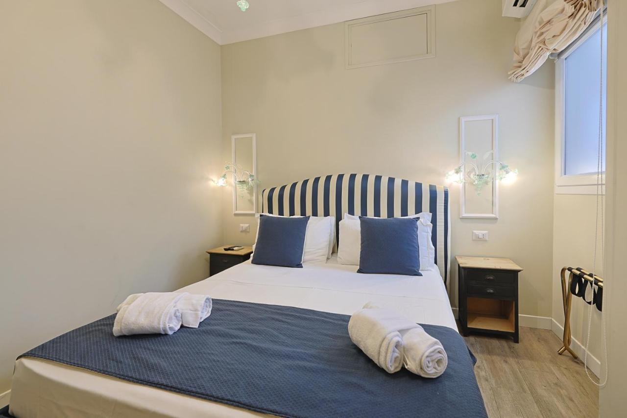 Art House Suites56 Via Del Babuino 56 로마 외부 사진