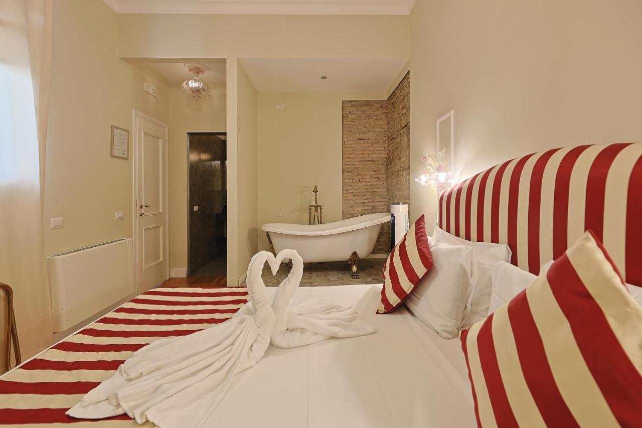 Art House Suites56 Via Del Babuino 56 로마 외부 사진